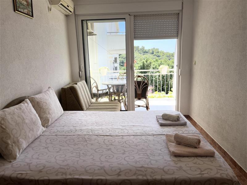 Apartmani Neda Bane Petrovac Εξωτερικό φωτογραφία
