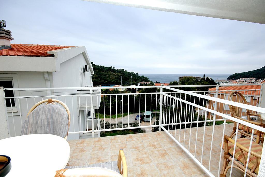 Apartmani Neda Bane Petrovac Δωμάτιο φωτογραφία