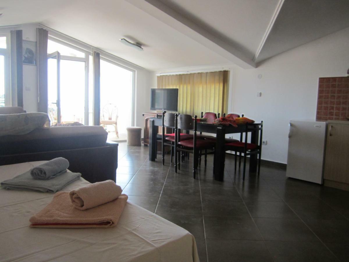 Apartmani Neda Bane Petrovac Εξωτερικό φωτογραφία
