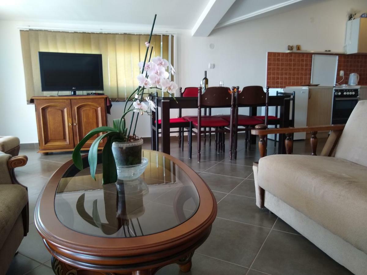 Apartmani Neda Bane Petrovac Εξωτερικό φωτογραφία